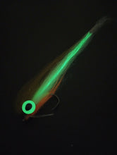 Load image into Gallery viewer, Weedless Thin Minnow Pike Bass Walleye Glow Flies